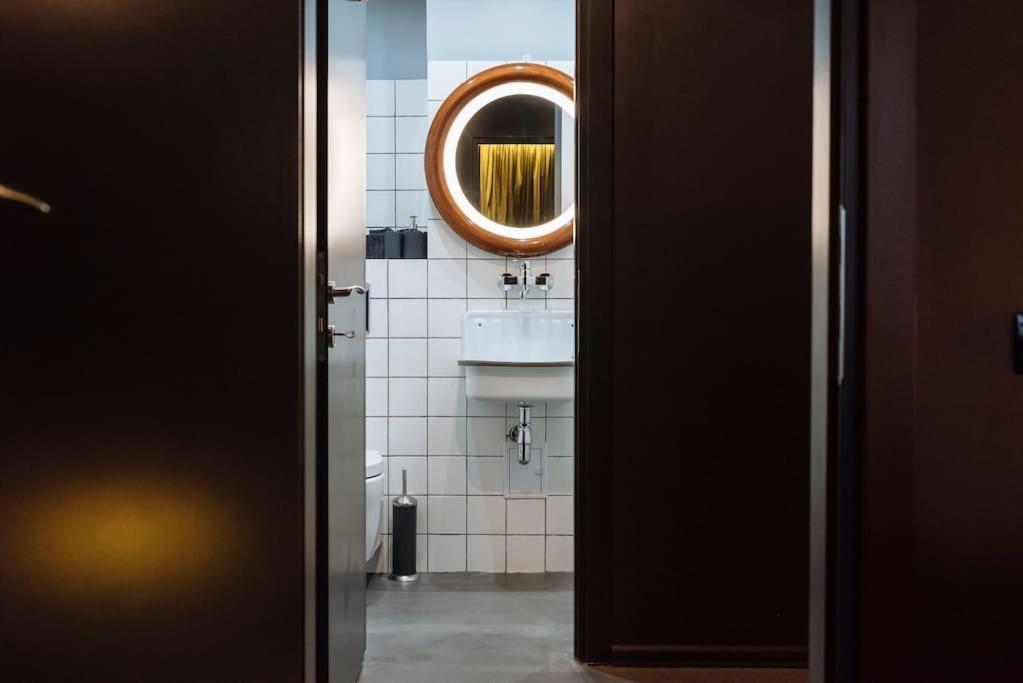 Luxury Downtown Apartment Букурещ Екстериор снимка